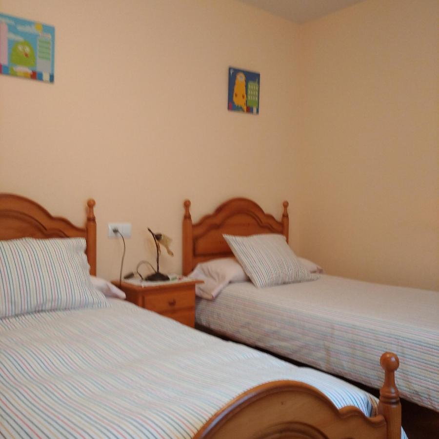 Casa Rural Leonor San Ciprian  Екстер'єр фото